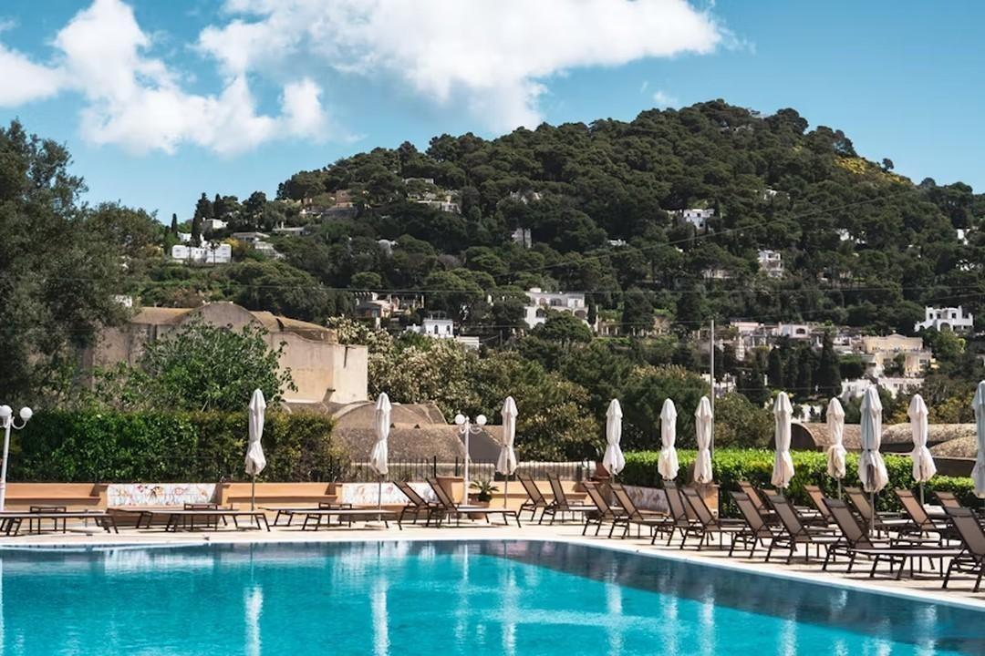 How to Retrofit Automation Into Older Pools  