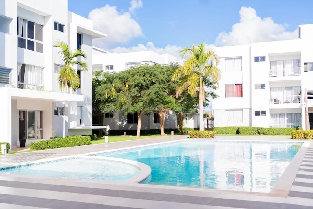The Importance of Backwashing Your Pool Filter  