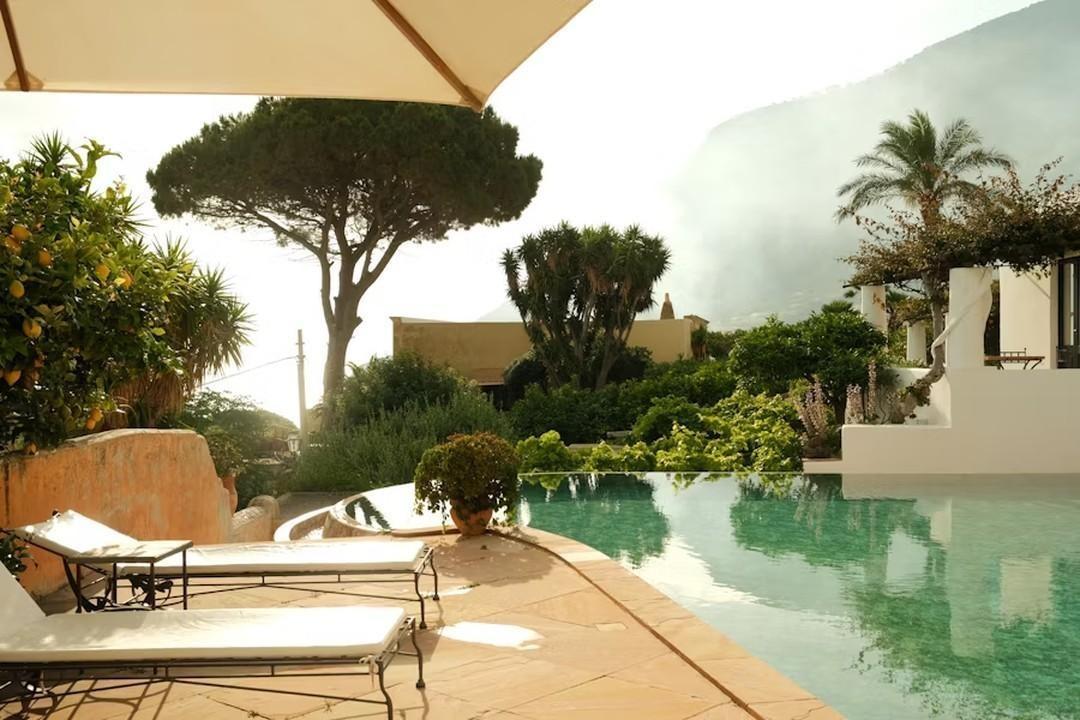 What to Do if Your Pool Overflows  