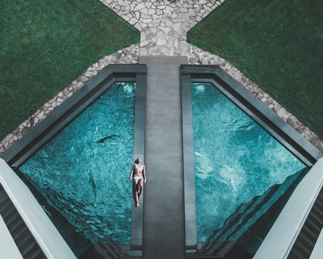Our Commitment to Excellence in Pool Chlorinator Repairs Image