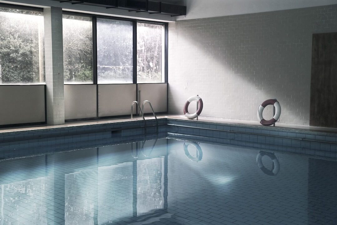Advanced Techniques for Pool Crack and Leak Repairs Image